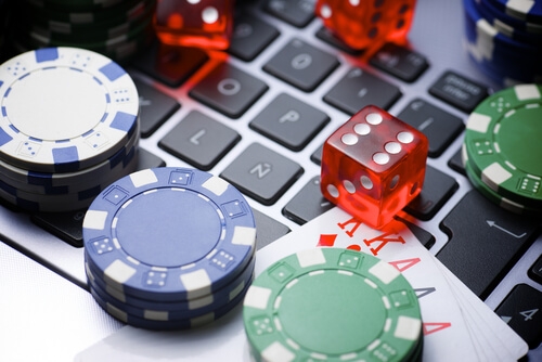 Proč hrát v online casinu? Proč hrát v online casinu?